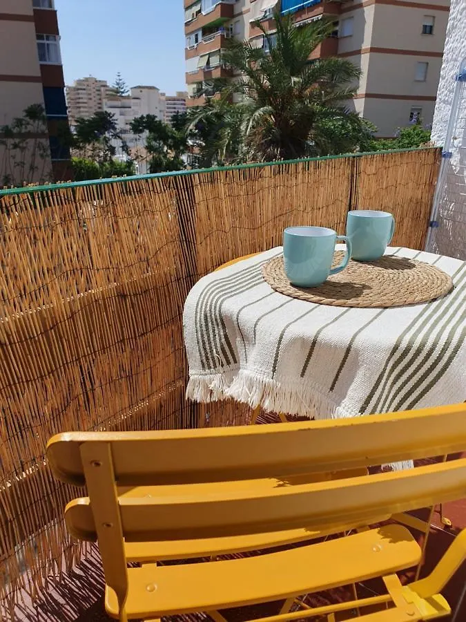 Casa La Paz Renovated Apartment In Fuengirola Center