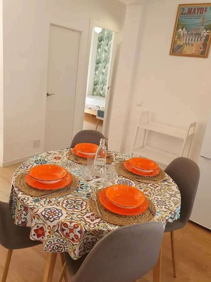 Casa La Paz Renovated Apartment In Fuengirola Center